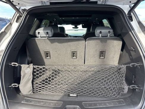 Used 2024 Buick Enclave Premium w/ Experience Buick Package AWD/4WD image 8