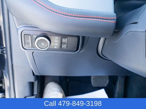 Used 2025 Ford Explorer ST-Line w/ Premium Package image 24