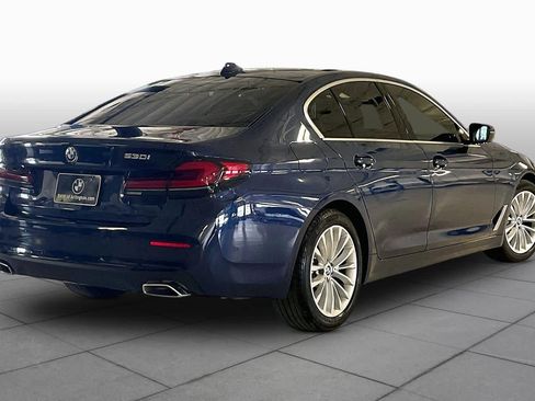 Used 2023 BMW 530i w/ Convenience Package RWD image 11