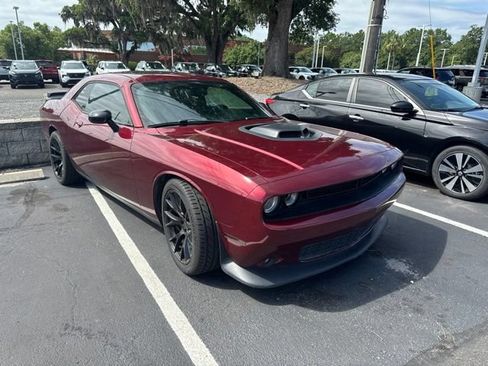 Used 2017 Dodge Challenger R/T Plus RWD image 5