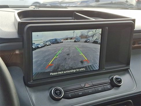 Used 2023 Ford Maverick Lariat w/ Lariat Luxury Package image 16