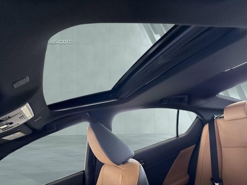 Certified 2026 Lexus IS 350 F Sport RWD image 22