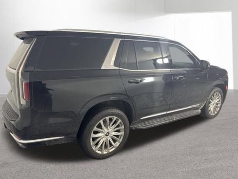 Used 2021 Cadillac Escalade Premium Luxury w/ Performance Package AWD/4WD image 2