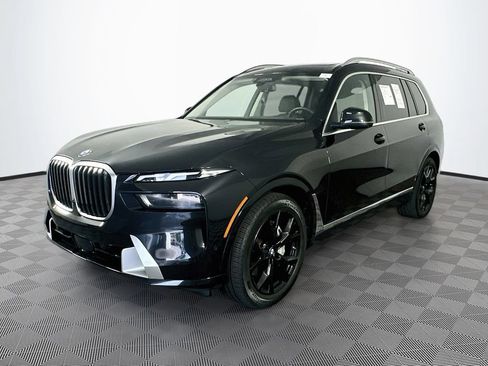 Used 2024 BMW X7 xDrive40i AWD/4WD image 4