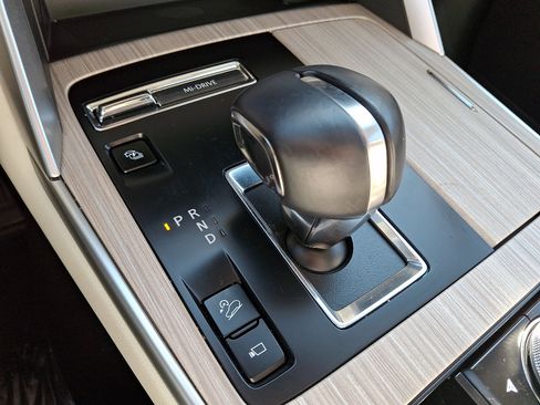 Certified 2024 MAZDA CX-90 Plug-In Hybrid w/ Premium Plus AWD/4WD image 19