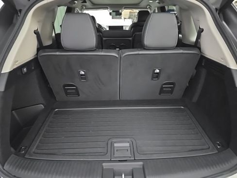 Used 2023 Acura MDX SH-AWD w/ Technology Package image 12
