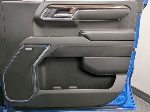 Used 2022 Chevrolet Silverado 1500 RST w/ Convenience Package II image 27