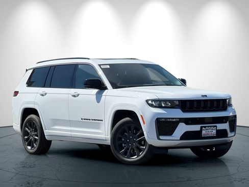 New 2026 Jeep Grand Cherokee L Limited AWD/4WD image 2