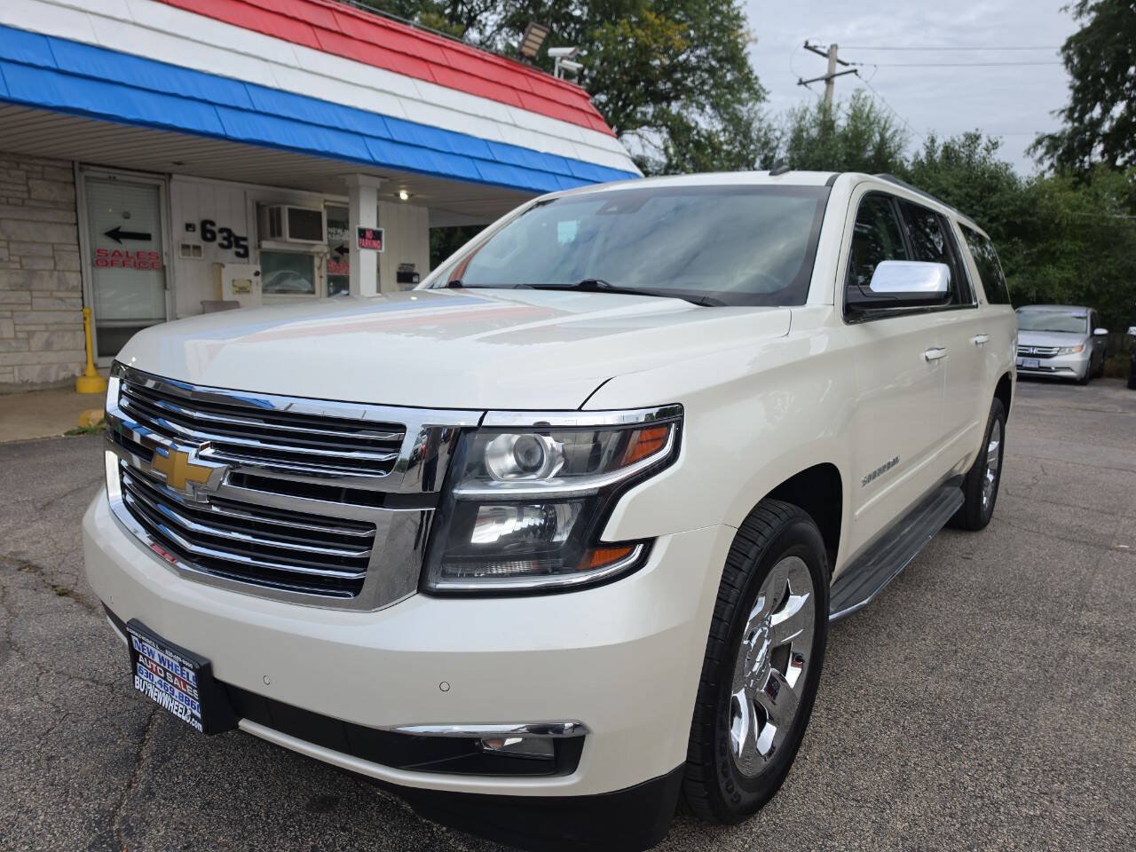 Used 2015 Chevrolet Suburban LTZ AWD/4WD image 1