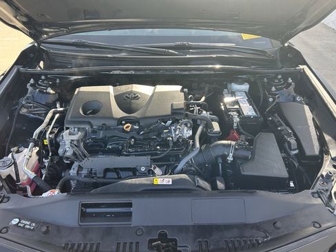 Used 2024 Toyota Camry LE image 12