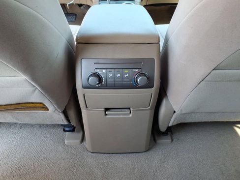 Used 2009 Toyota Highlander 2WD image 8