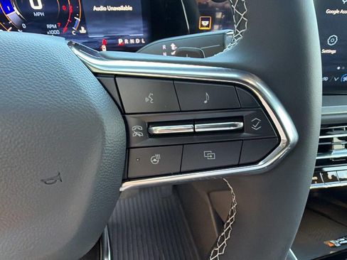 New 2027 Chevrolet Traverse LT w/ Midnight/Sport Edition FWD image 24