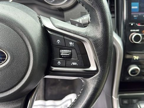 Used 2020 Subaru Ascent Premium w/ Convenience Package image 16