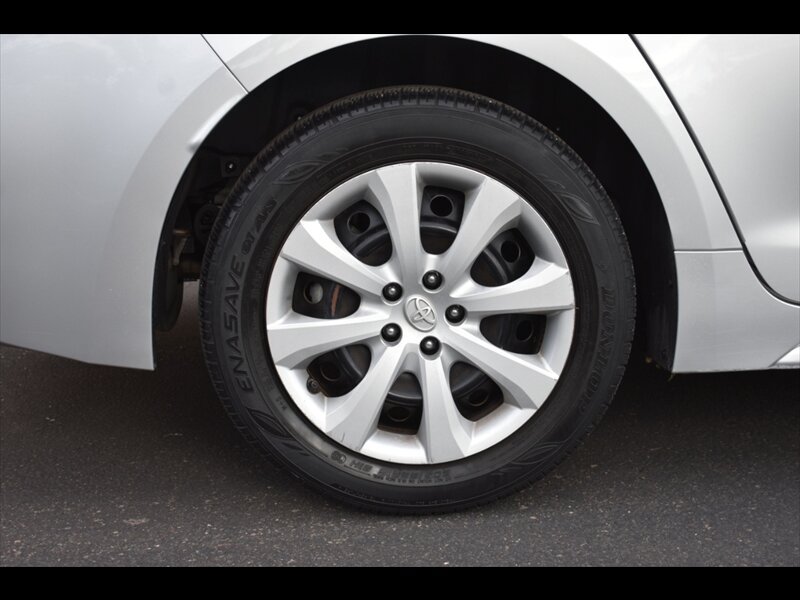 Used 2021 Toyota Corolla LE w/ Carpet Mat Package (TMS) FWD image 37