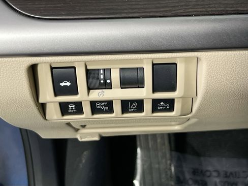 Used 2019 Subaru Legacy 2.5i Limited image 10