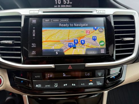 Used 2016 Honda Accord EX-L image 13