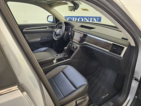 Used 2022 Volkswagen Atlas SE FWD image 27