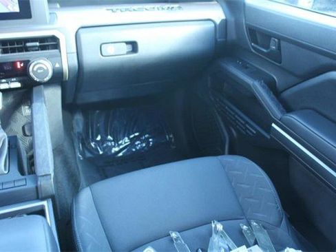 Certified 2024 Toyota Tacoma SR5 image 14