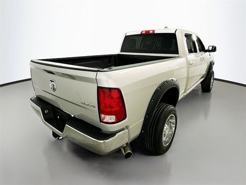 Used 2017 RAM 2500 SLT image 8