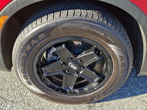 Used 2022 Chevrolet Blazer LT w/ LPO, Black Accent Package image 8