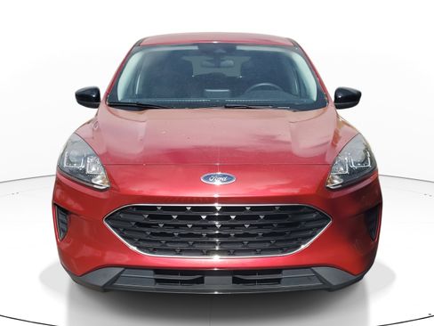 Used 2022 Ford Escape SE w/ SE Sport Appearance Package image 2