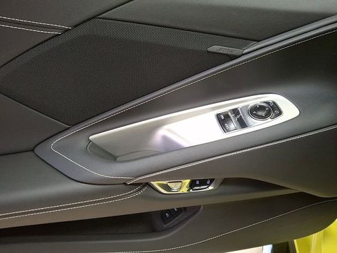 Used 2024 Chevrolet Corvette Z06 image 9