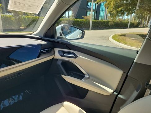 Certified 2025 Audi Q5 Premium w/ Convenience Package image 14