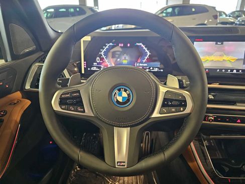 New 2026 BMW X5 xDrive50e AWD/4WD image 11