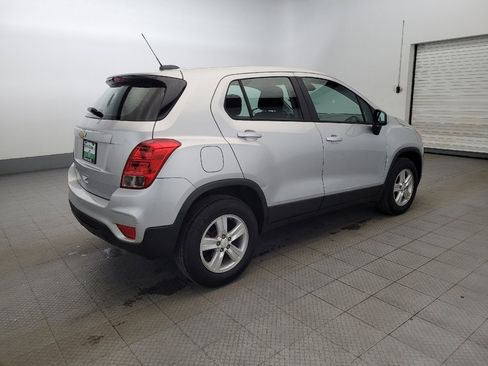 Used 2018 Chevrolet Trax LS image 10