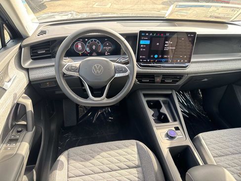 New 2026 Volkswagen Tiguan S image 8
