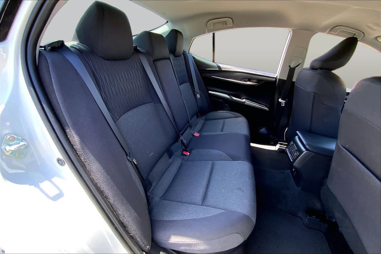 Used 2026 Toyota Camry LE FWD image 19