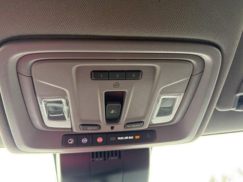 Used 2022 GMC Sierra 1500 Elevation w/ Elevation Premium Package image 37