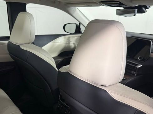 New 2026 Lexus RX 350 FWD image 31