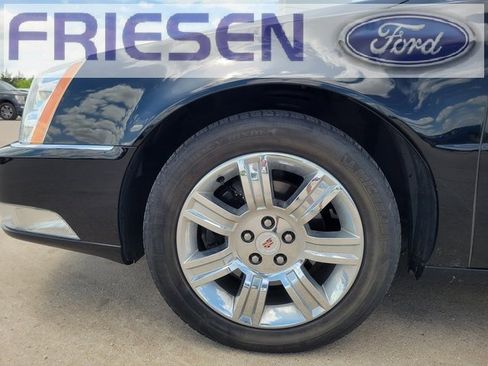 Used 2010 Cadillac DTS Platinum image 8