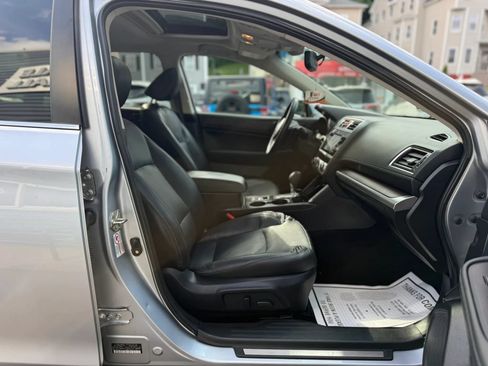 Used 2016 Subaru Outback 2.5i Limited AWD/4WD image 15