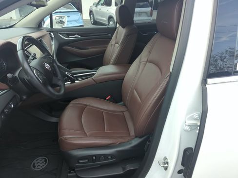 Used 2020 Buick Enclave Avenir w/ LPO, Floor Liner Package FWD image 11