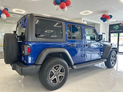 Used 2019 Jeep Wrangler Unlimited Sport S image 12