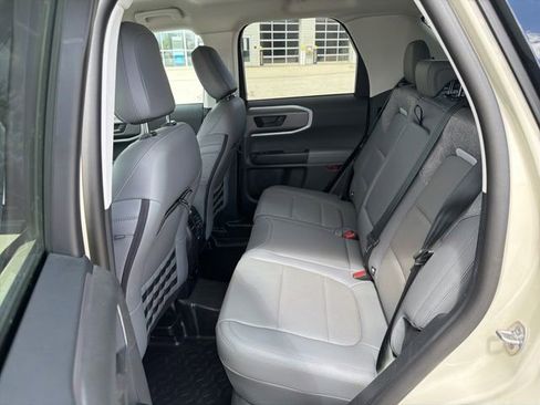 Used 2025 Ford Bronco Sport Outer Banks w/ Outer Banks Tech Package+ AWD/4WD image 17