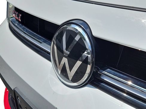 Used 2025 Volkswagen Jetta GLI Autobahn FWD image 30