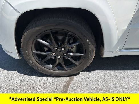 Used 2016 Jeep Grand Cherokee Summit w/ Platinum Series Group image 14