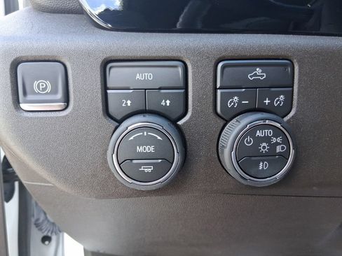 Used 2026 Chevrolet Silverado 1500 RST AWD/4WD image 21