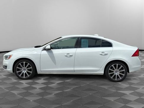 Used 2018 Volvo S60 T5 Inscription AWD/4WD image 2