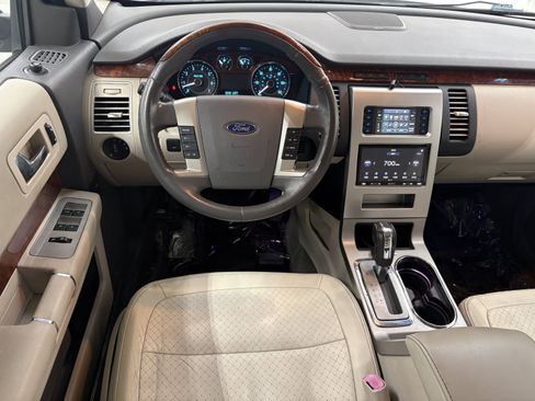 Used 2012 Ford Flex Limited FWD image 11