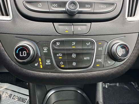 Certified 2024 Chevrolet Malibu LT image 12