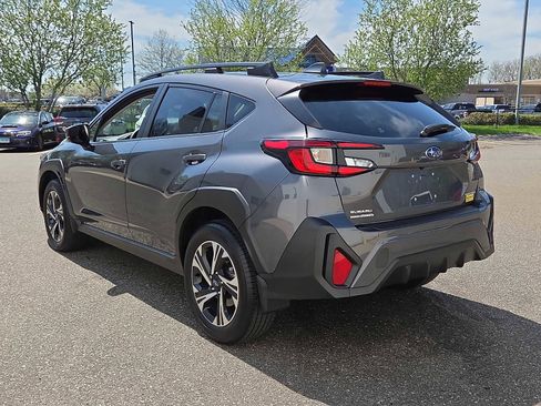 Used 2024 Subaru Crosstrek 2.0i Premium image 4