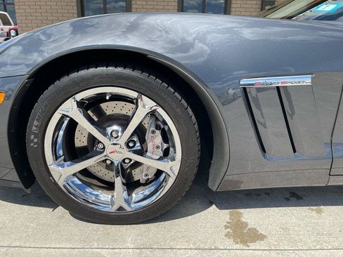 Used 2010 Chevrolet Corvette Grand Sport RWD image 17