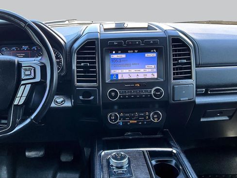 Used 2019 Ford Expedition Limited w/ Equipment Group 301A RWD image 7