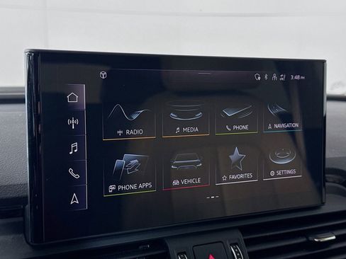 Certified 2023 Audi Q5 2.0T Premium w/ Convenience Package image 16