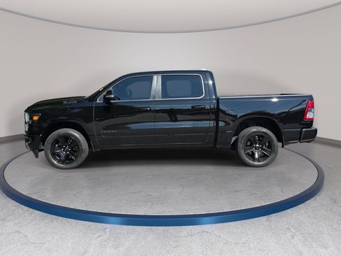 Used 2022 RAM 1500 Big Horn AWD/4WD image 3