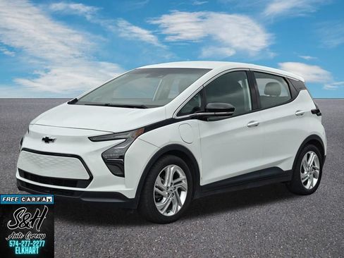 Used 2023 Chevrolet Bolt LT w/ Driver Confidence Package FWD image 15